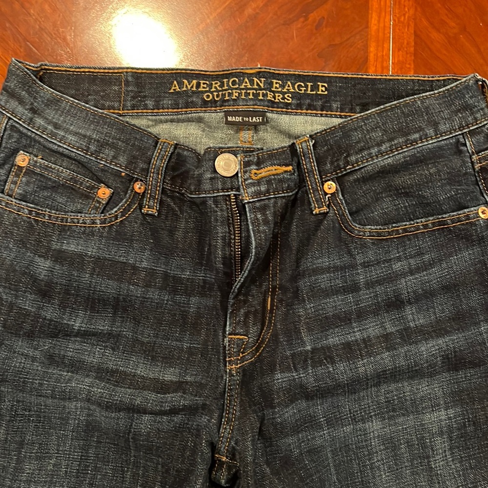 American Eagle blue jeans
